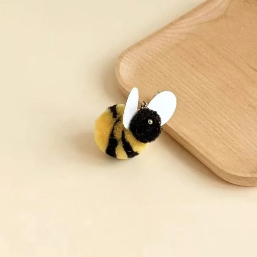 Buzzy Bee Cat Teaser 🐝